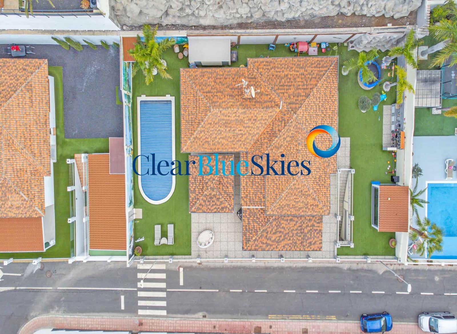 3 bedroom Villa for sale in Torviscas with garage - € 1,140,000 (Ref: 9525860)