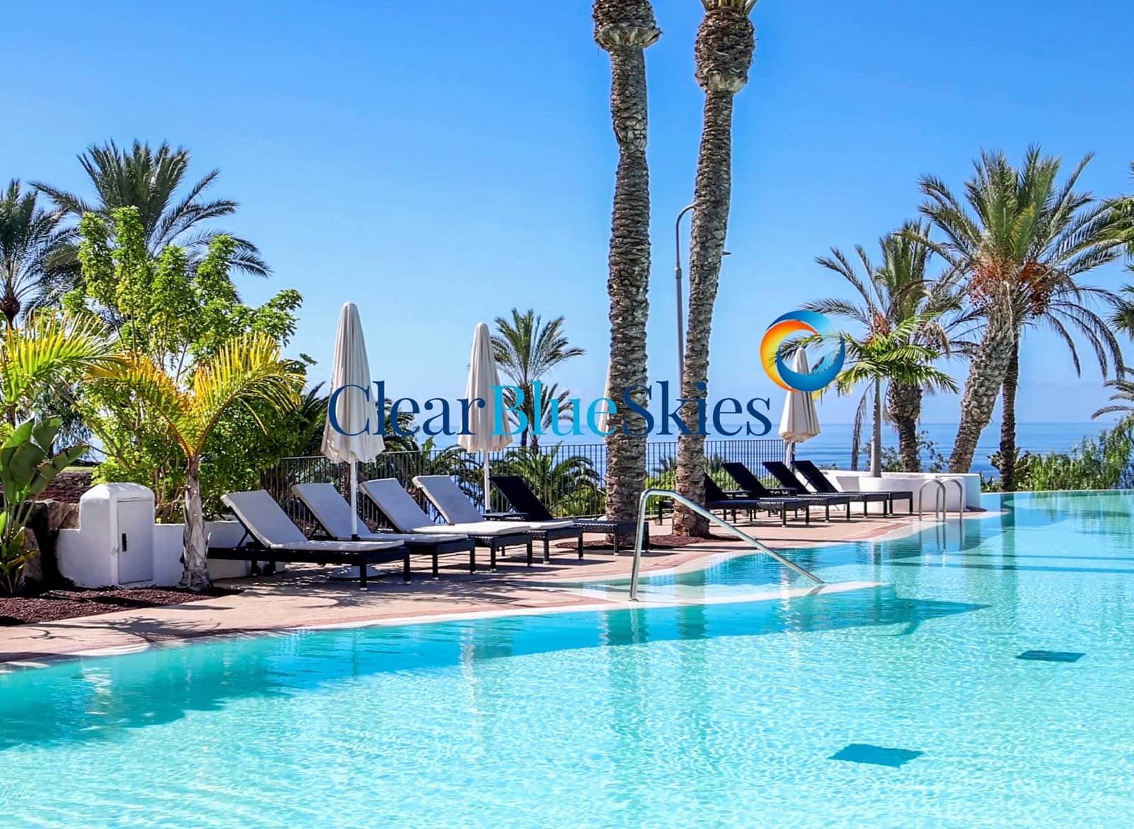 2 bedroom Apartment for sale in Playa San Juan with pool garage - € 745,000 (Ref: 9532610)