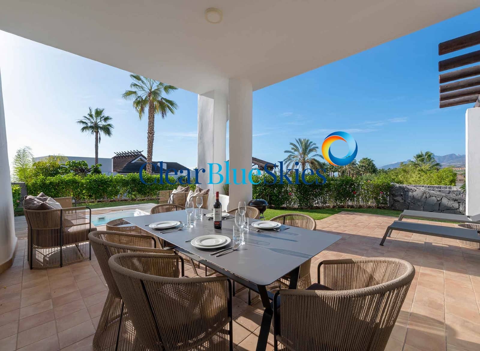 2 bedroom Apartment for sale in Playa San Juan with pool garage - € 745,000 (Ref: 9532610)