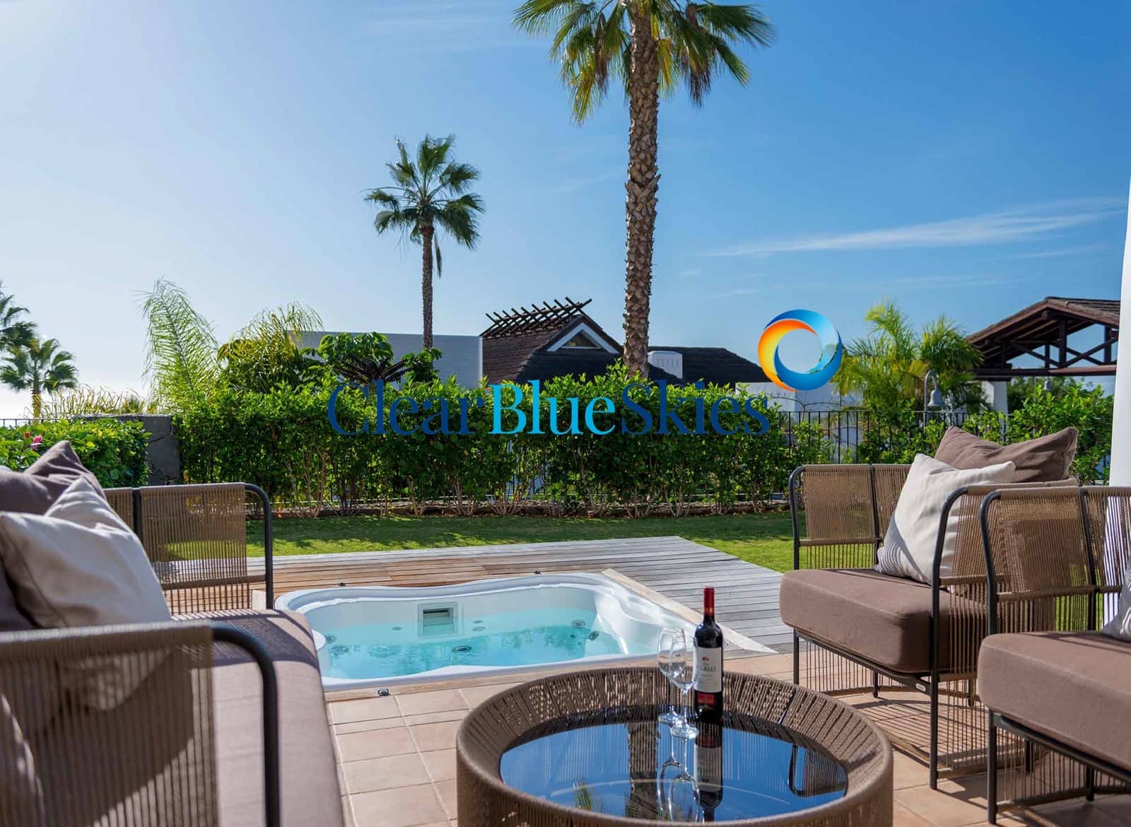 2 bedroom Apartment for sale in Playa San Juan with pool garage - € 745,000 (Ref: 9532610)