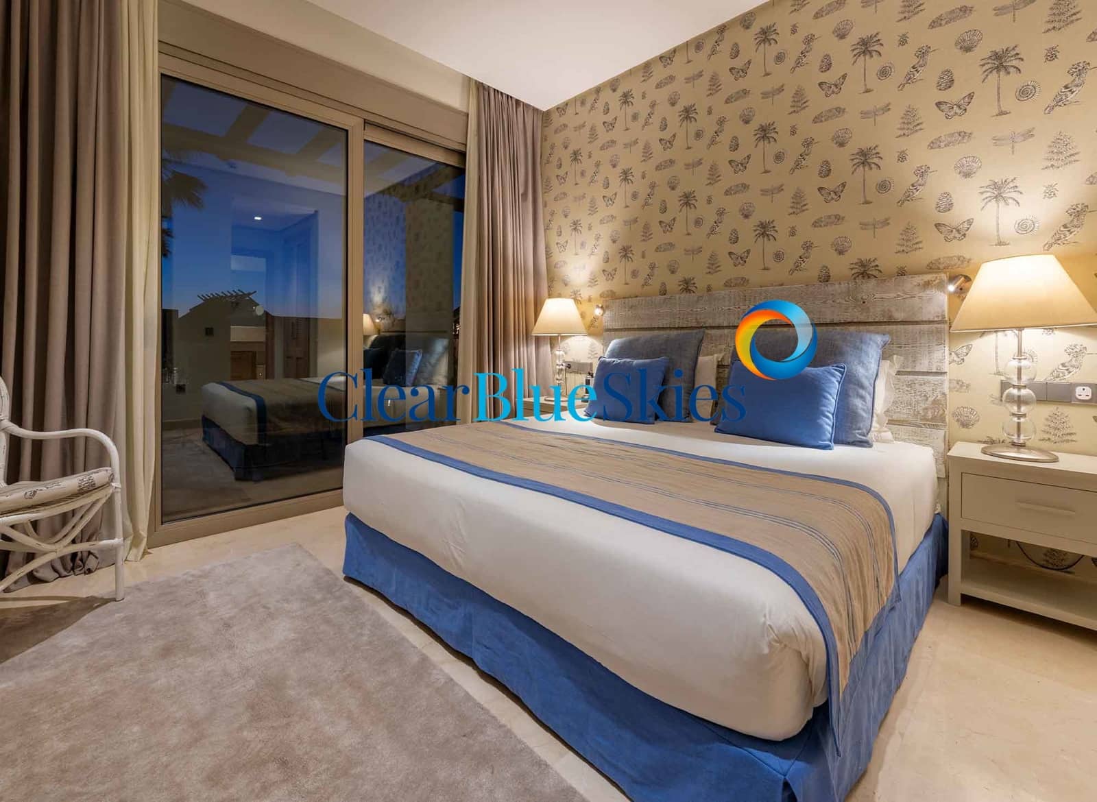 2 bedroom Apartment for sale in Playa San Juan with pool garage - € 745,000 (Ref: 9532610)