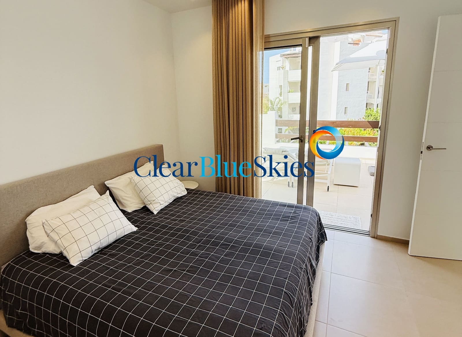 2 quarto Apartamento para venda em Palm-Mar com garagem - 695 000 € (Ref: 9532802)