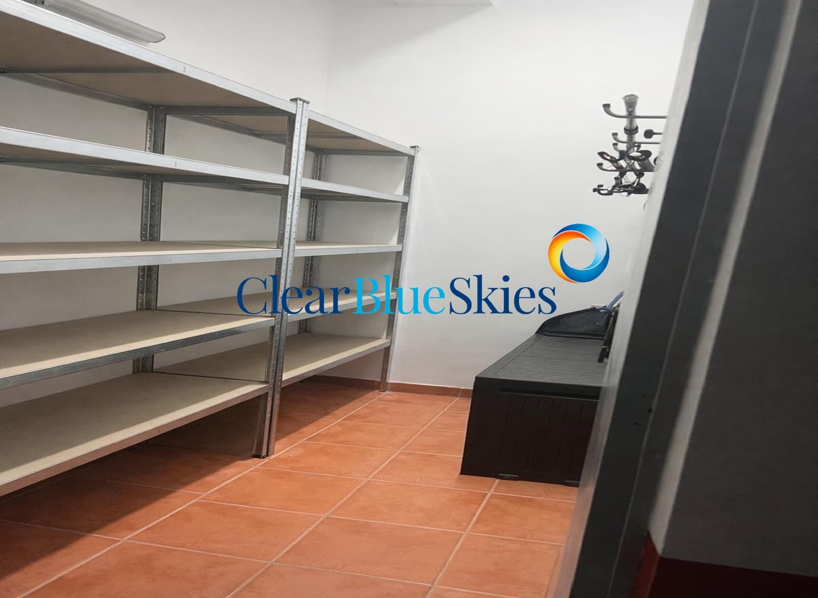 2 bedroom Apartment for sale in La Caleta with garage - € 995,000 (Ref: 9535392)