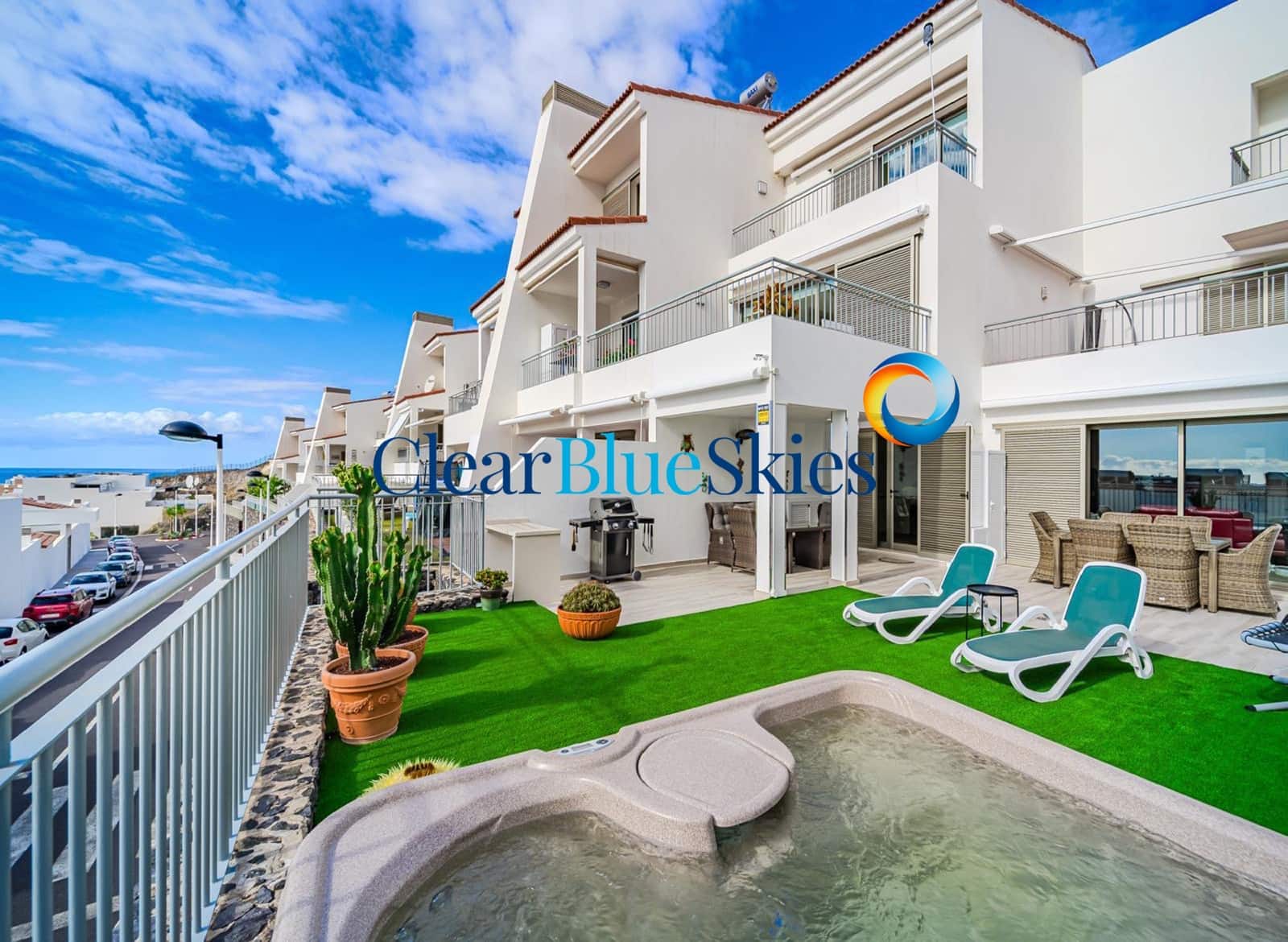 2 bedroom Apartment for sale in La Caleta with garage - € 995,000 (Ref: 9535392)