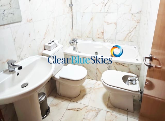 1 camera da letto Appartamento in vendita in Playa del Duque, Adeje con garage - 410.000 € (Rif: 9542613)