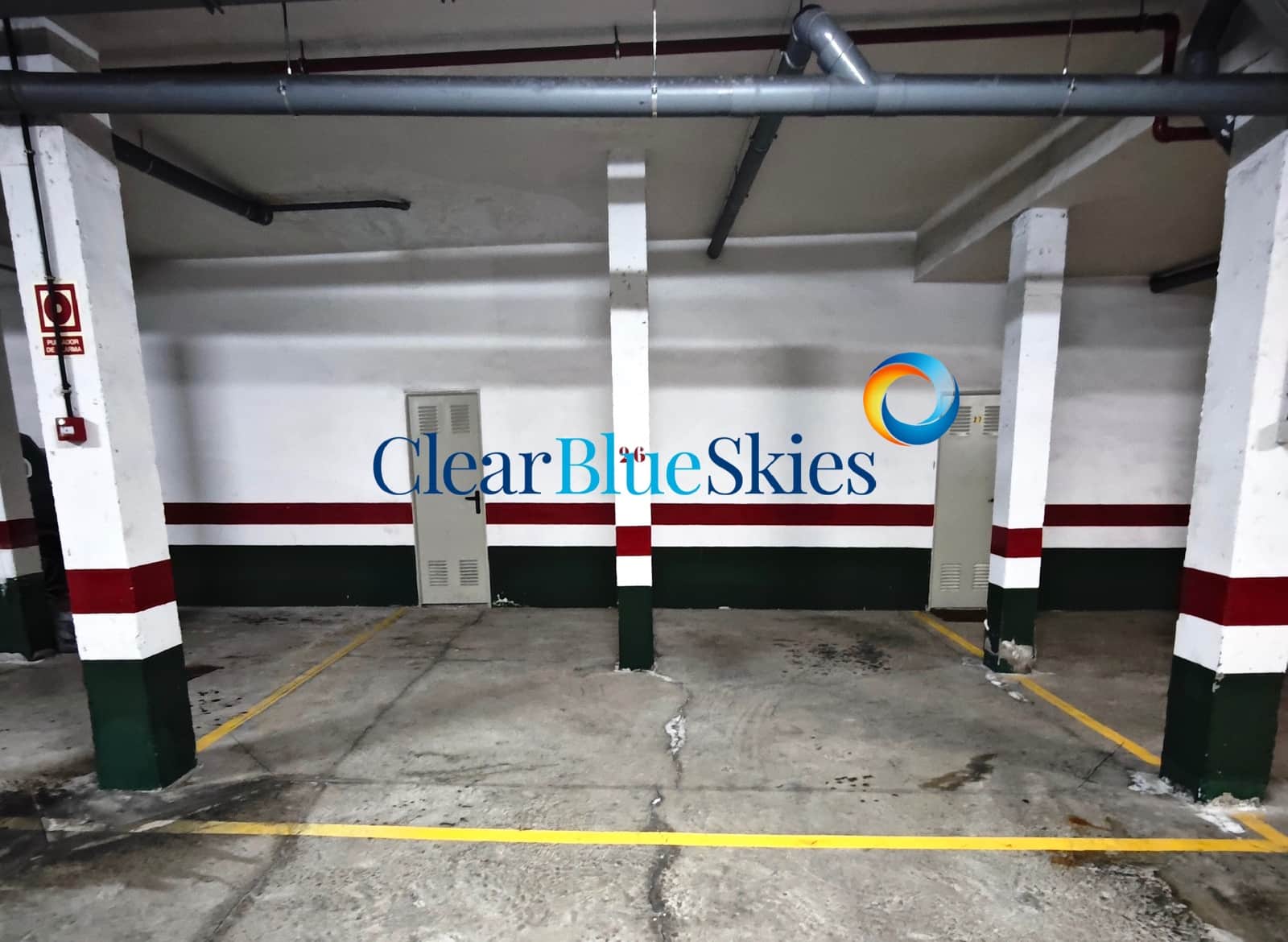 1 bedroom Apartment for sale in Playa del Duque with garage - € 410,000 (Ref: 9542613)