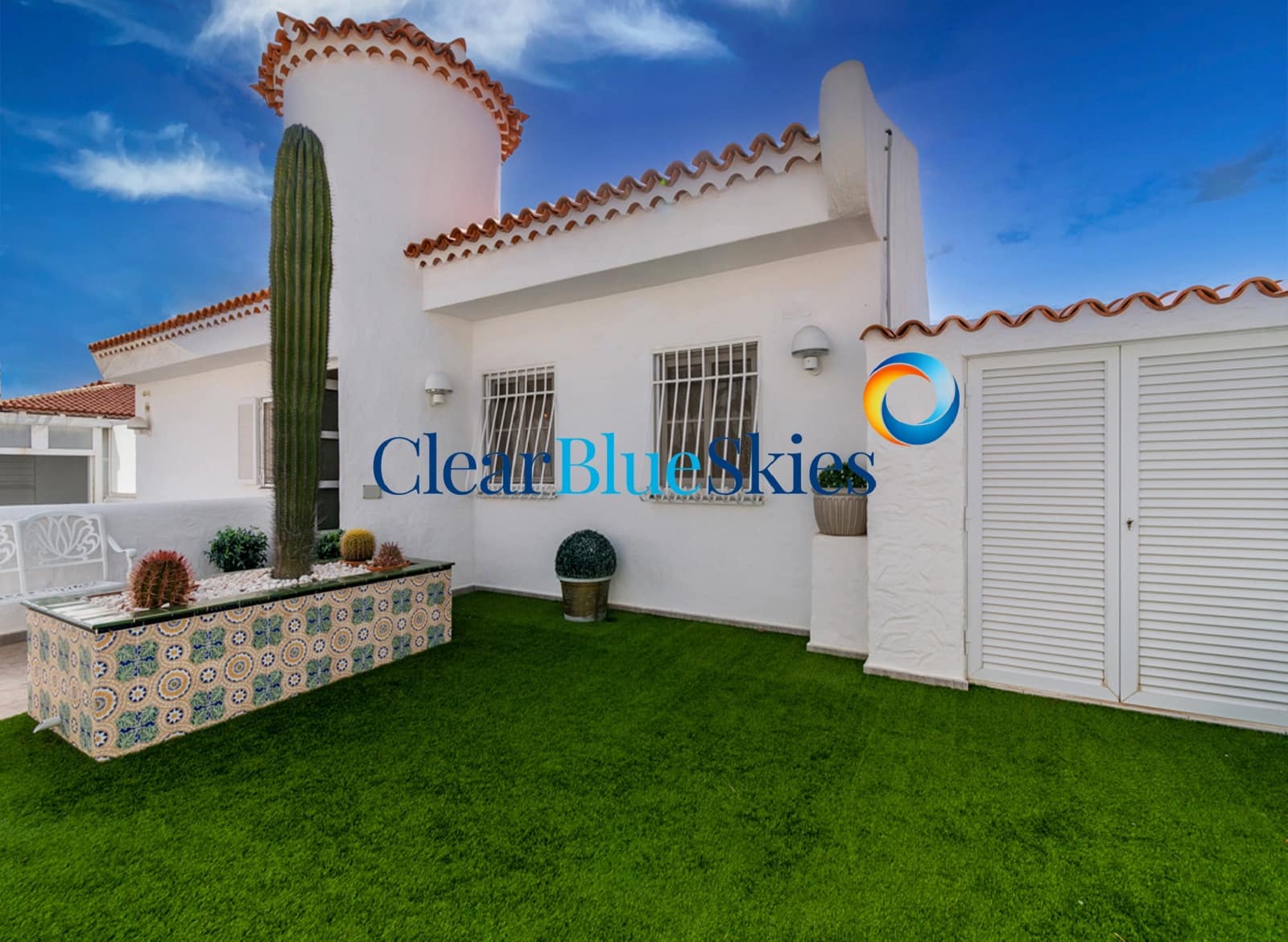 3 sypialnia Willa na sprzedaż w Chayofa z basenem garażem - 1 150 000 € (Ref: 9547224)