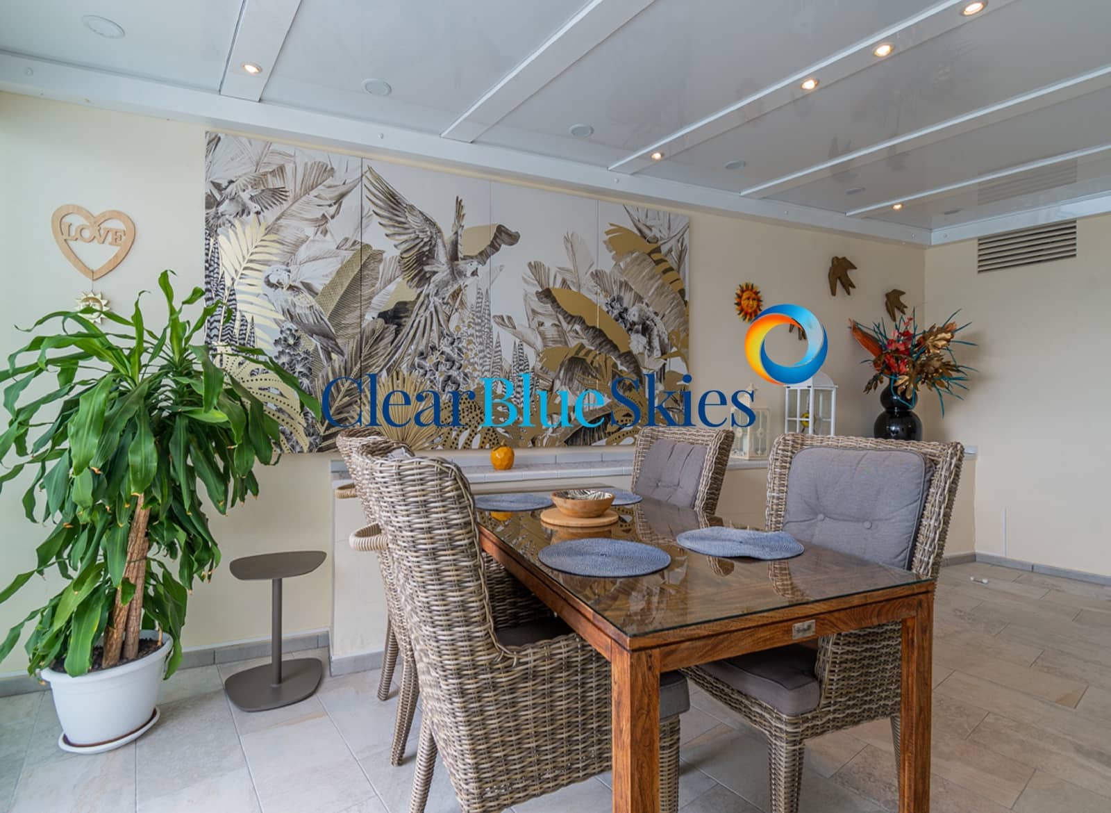 3 sypialnia Willa na sprzedaż w Chayofa z basenem garażem - 1 150 000 € (Ref: 9547224)