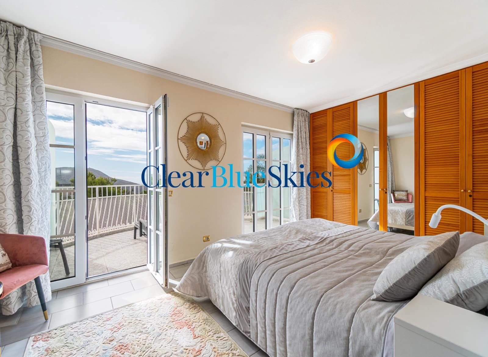 3 sypialnia Willa na sprzedaż w Chayofa z basenem garażem - 1 150 000 € (Ref: 9547224)