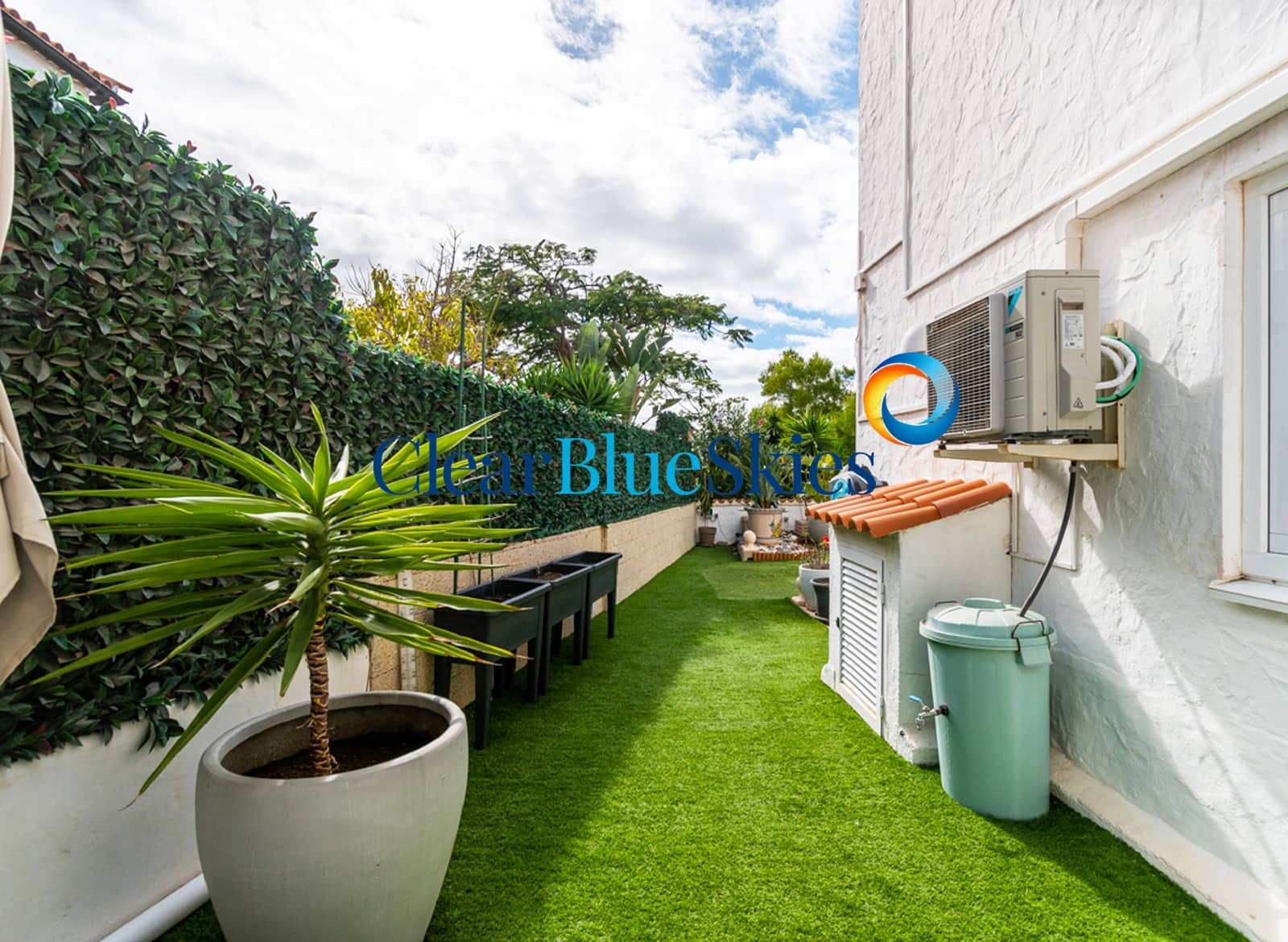 3 sypialnia Willa na sprzedaż w Chayofa z basenem garażem - 1 150 000 € (Ref: 9547224)