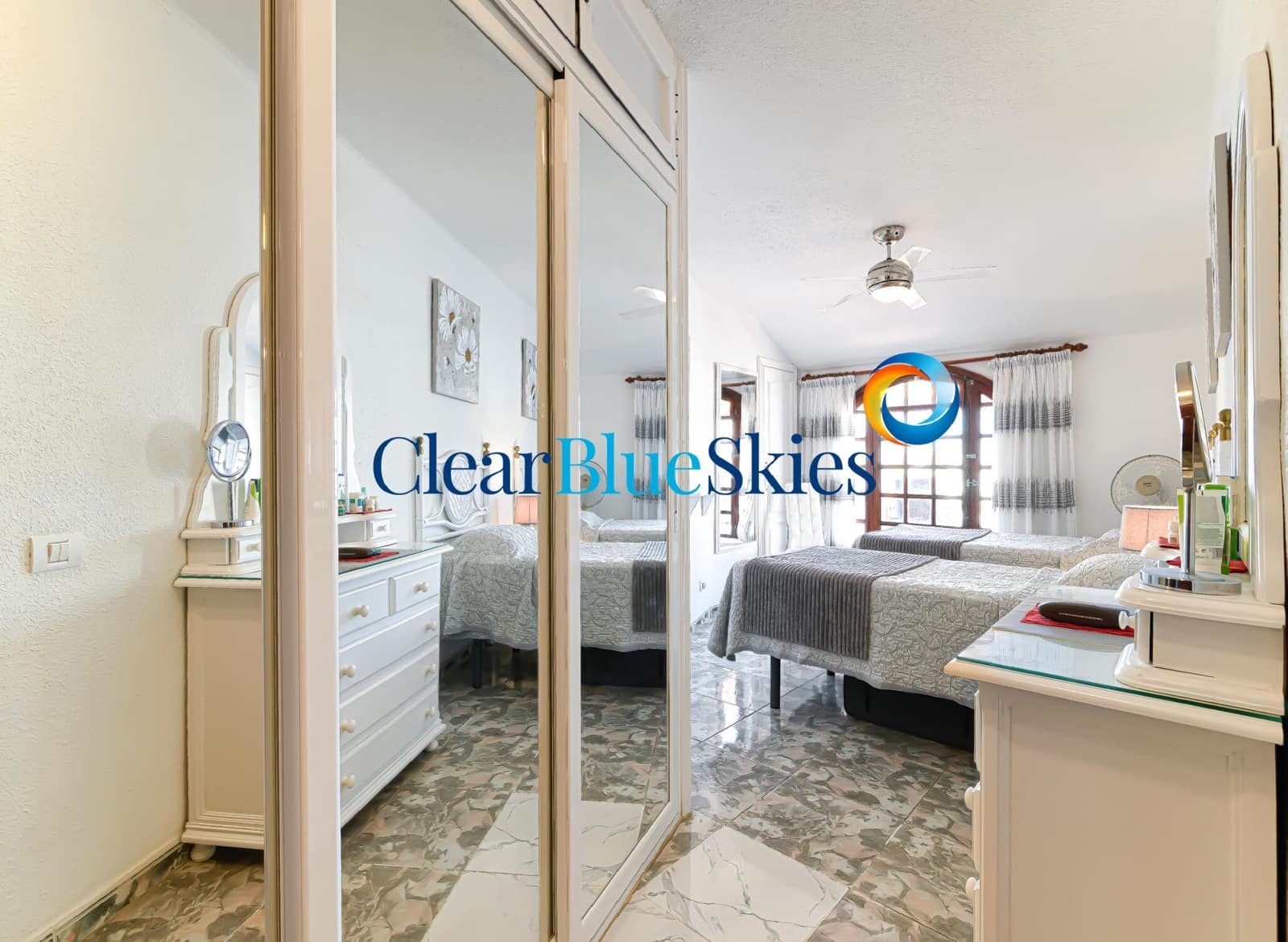 2 Zimmer Apartment zu verkaufen in Playa de las Americas - 799.000 € (Ref: 9552529)