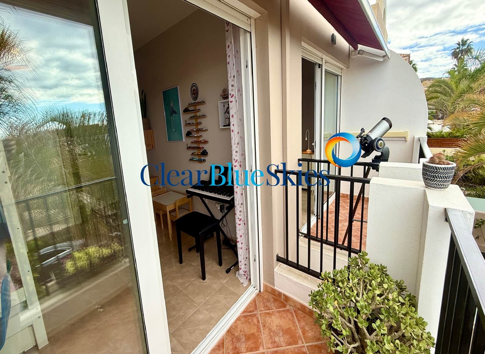 2 soveværelse Byhus til salg i Palm-Mar med garage - € 549.000 (Ref: 9569638)