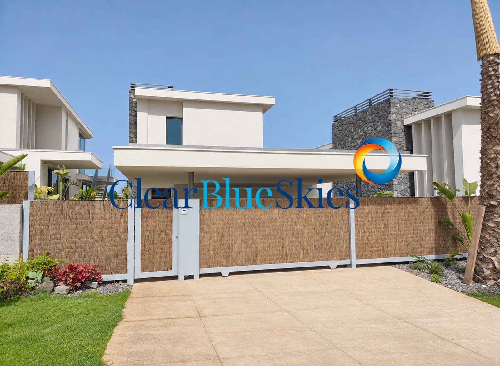 3 bedroom Villa for sale in Guia de Isora with pool garage - € 1,735,000 (Ref: 9610309)
