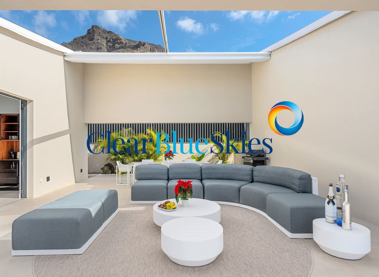 4 sypialnia Willa na sprzedaż w Torviscas z basenem garażem - 3 390 000 € (Ref: 9610691)