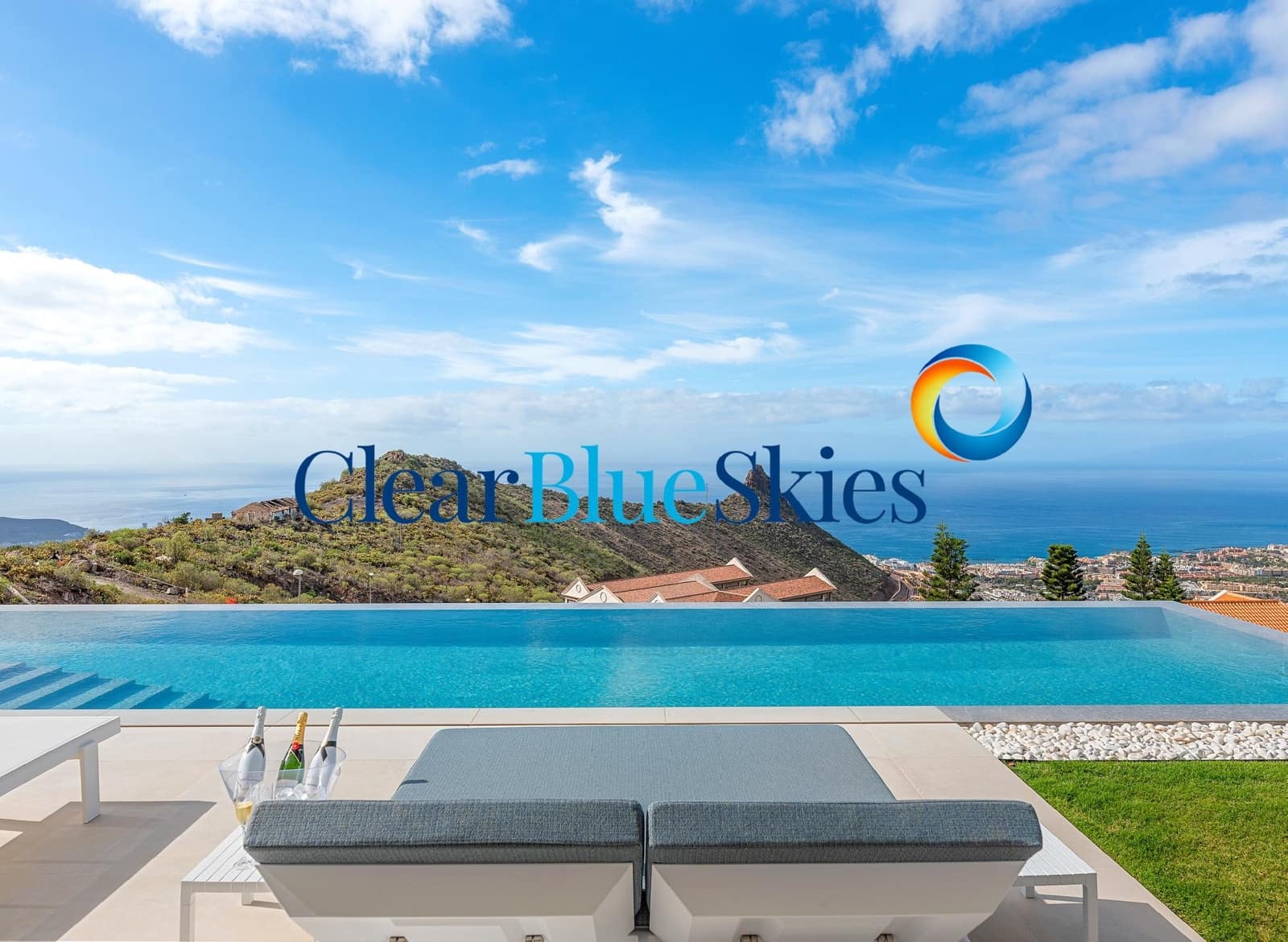 4 sypialnia Willa na sprzedaż w Torviscas z basenem garażem - 3 390 000 € (Ref: 9610691)