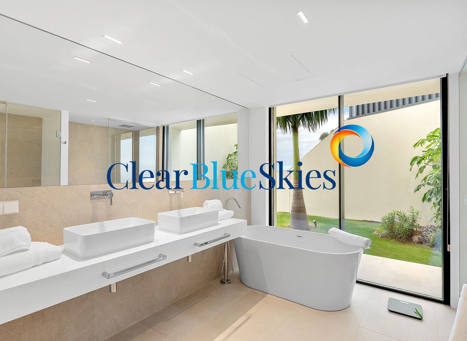 4 sypialnia Willa na sprzedaż w Torviscas z basenem garażem - 3 390 000 € (Ref: 9610691)