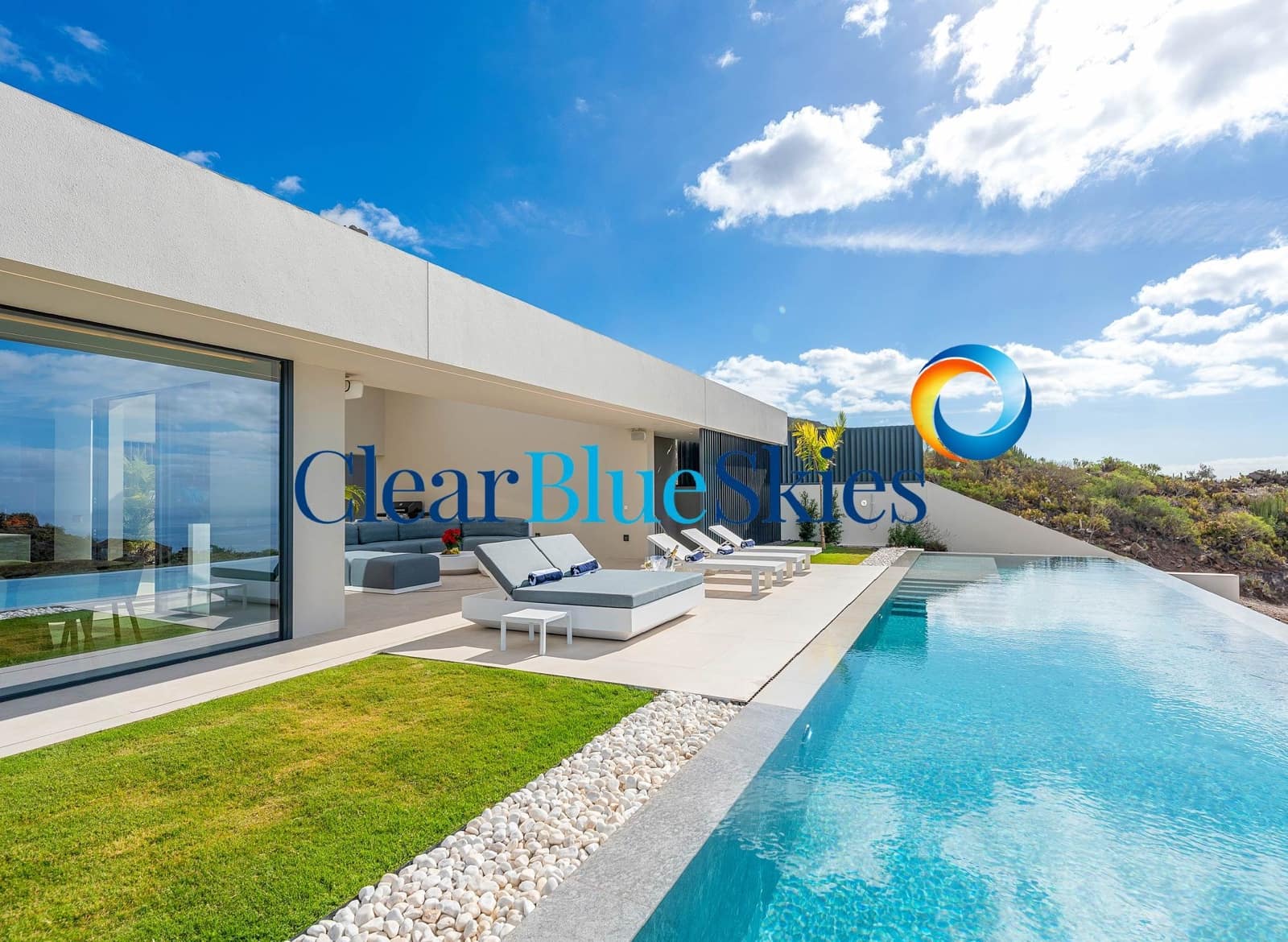 4 sypialnia Willa na sprzedaż w Torviscas z basenem garażem - 3 390 000 € (Ref: 9610691)