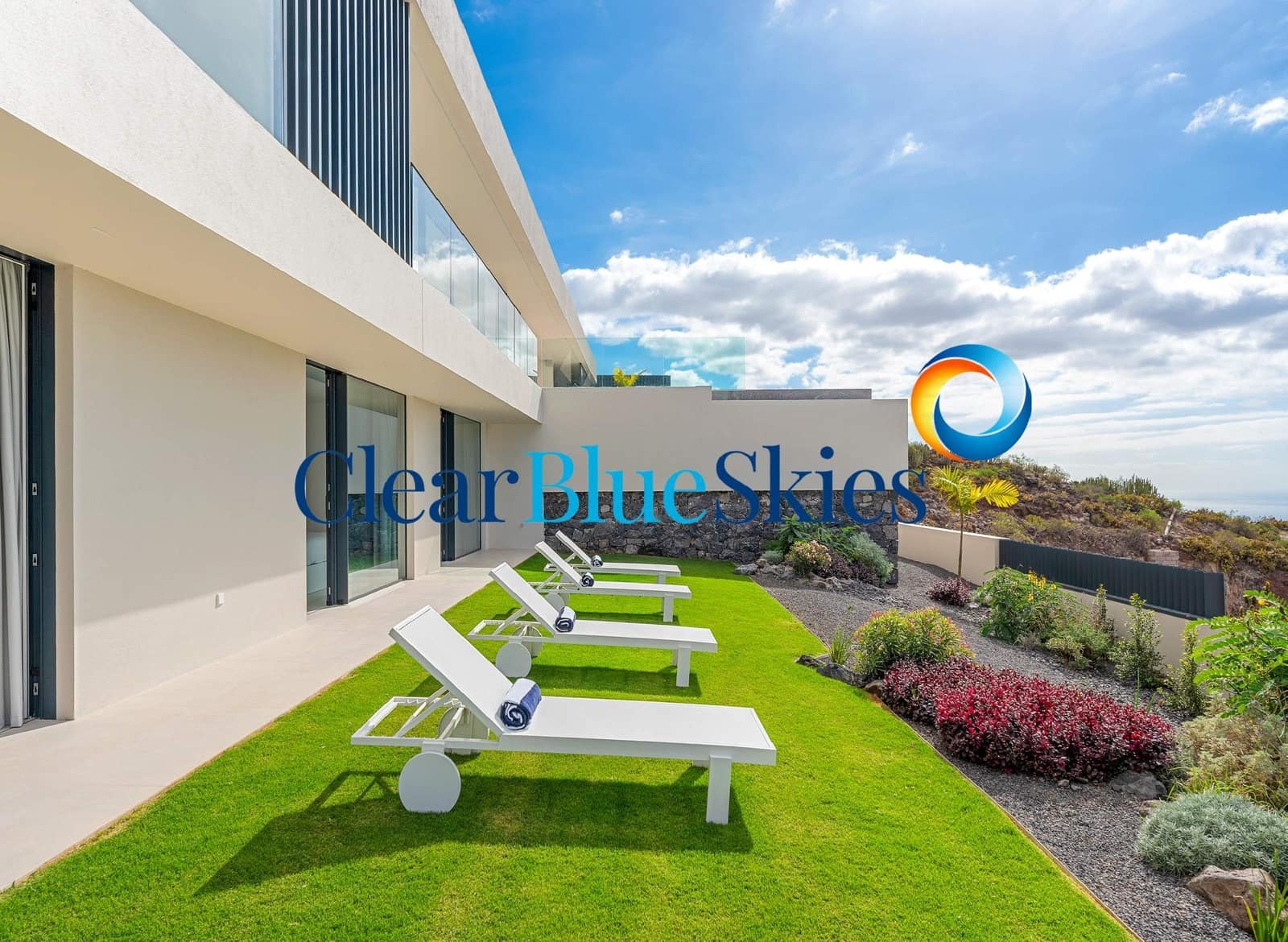 4 sypialnia Willa na sprzedaż w Torviscas z basenem garażem - 3 390 000 € (Ref: 9610691)