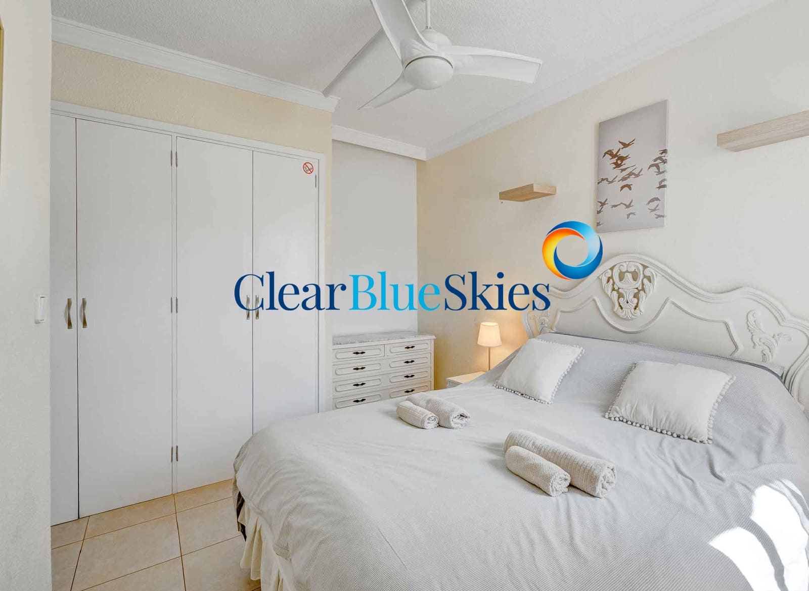 3 makuuhuone Huoneisto myytävänä paikassa Costa Adeje mukana uima-altaan 
autotalli - 399 950 € (Ref: 9624212)