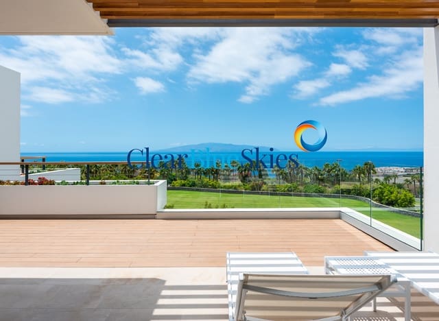 Apartamento de 2 habitaciones en Alcala, Guía de Isora en venta con piscina garaje - 1.115.000 € (Ref: 9645911)