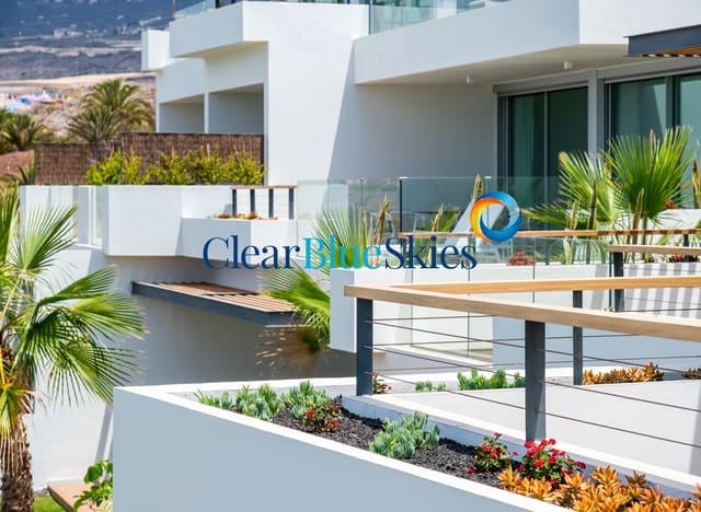 Apartamento de 2 habitaciones en Alcala, Guía de Isora en venta con piscina garaje - 1.115.000 € (Ref: 9645911)