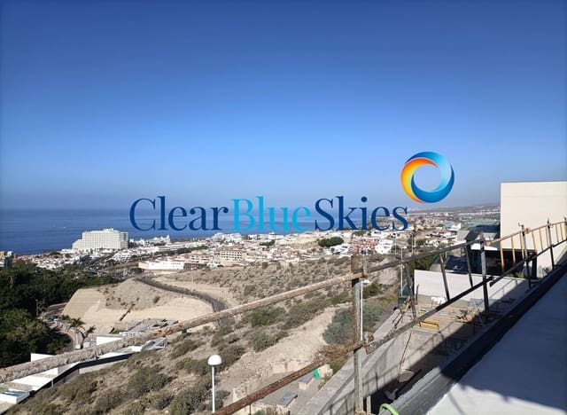 4 makuuhuone Huvila myytävänä paikassa Costa Adeje, Adeje mukana uima-altaan 
autotalli - 4 500 000 € (Ref: 9646355)