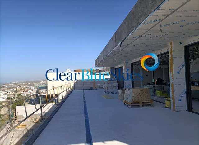 4 makuuhuone Huvila myytävänä paikassa Costa Adeje, Adeje mukana uima-altaan 
autotalli - 4 500 000 € (Ref: 9646355)