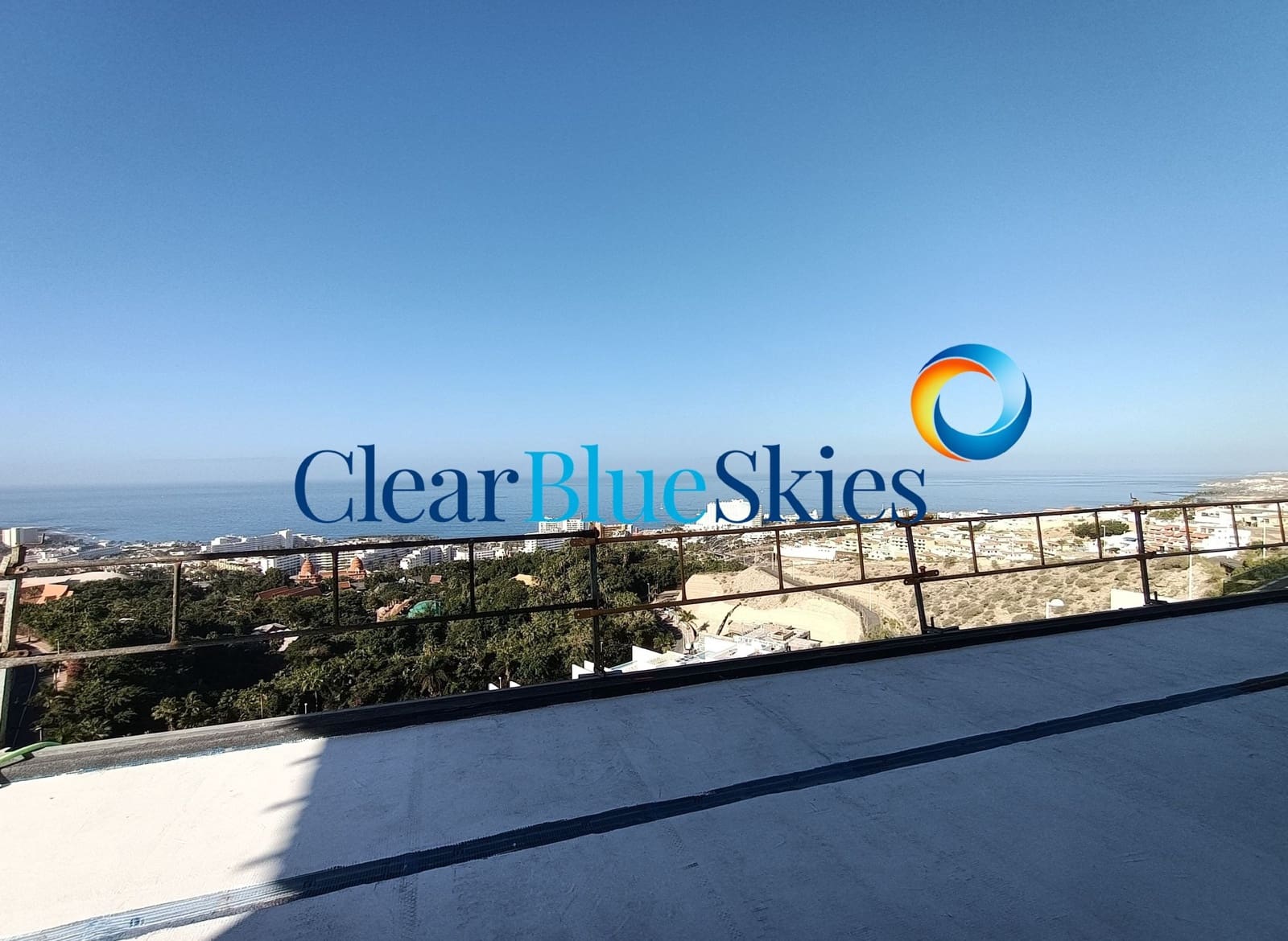 4 makuuhuone Huvila myytävänä paikassa Costa Adeje mukana uima-altaan 
autotalli - 4 500 000 € (Ref: 9646355)