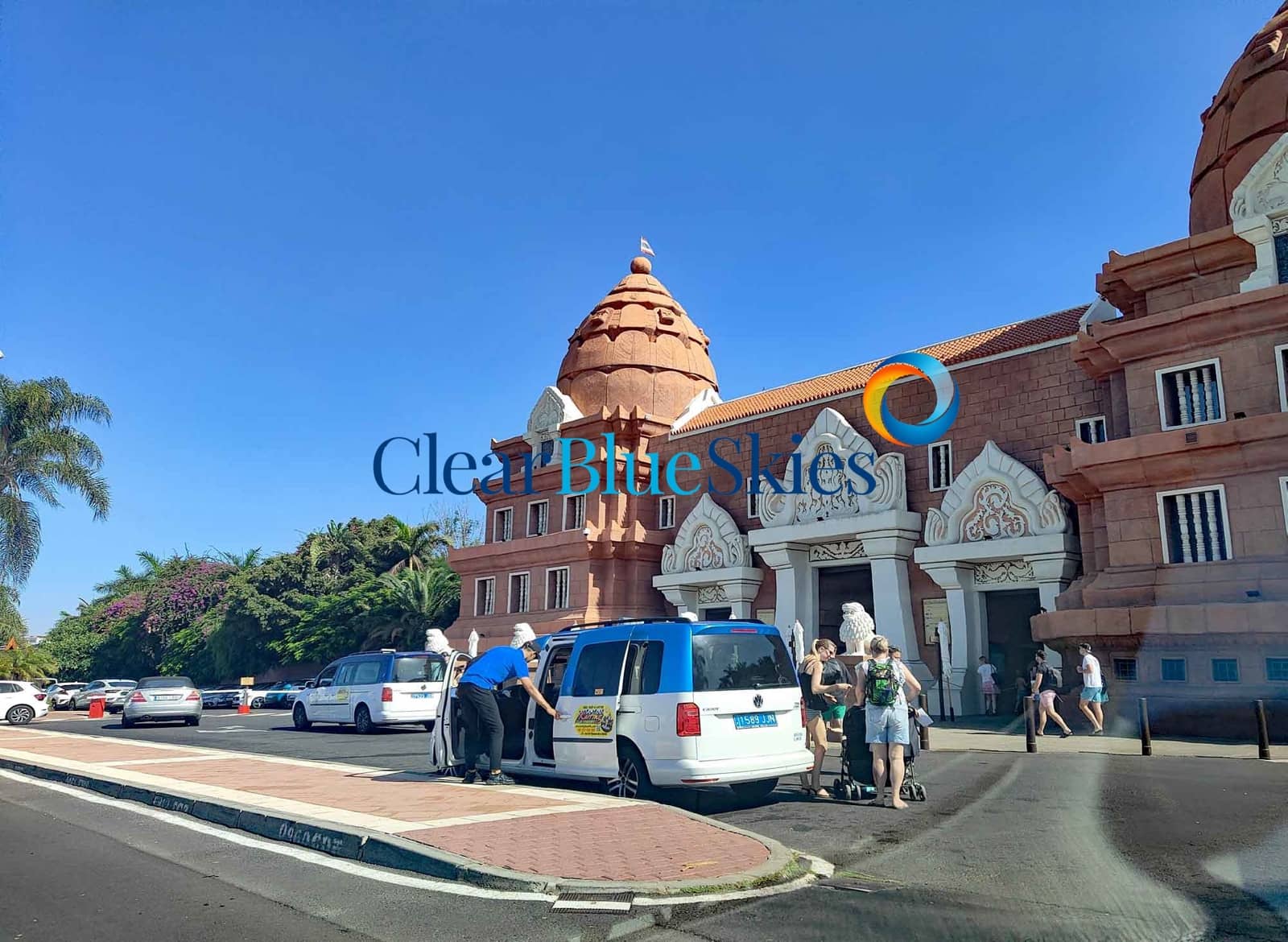 4 makuuhuone Huvila myytävänä paikassa Costa Adeje mukana uima-altaan 
autotalli - 4 500 000 € (Ref: 9646355)