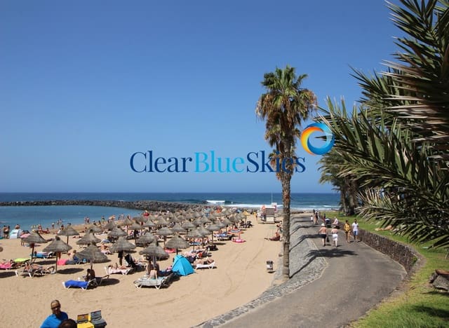 4 makuuhuone Huvila myytävänä paikassa Costa Adeje, Adeje mukana uima-altaan 
autotalli - 4 500 000 € (Ref: 9646355)