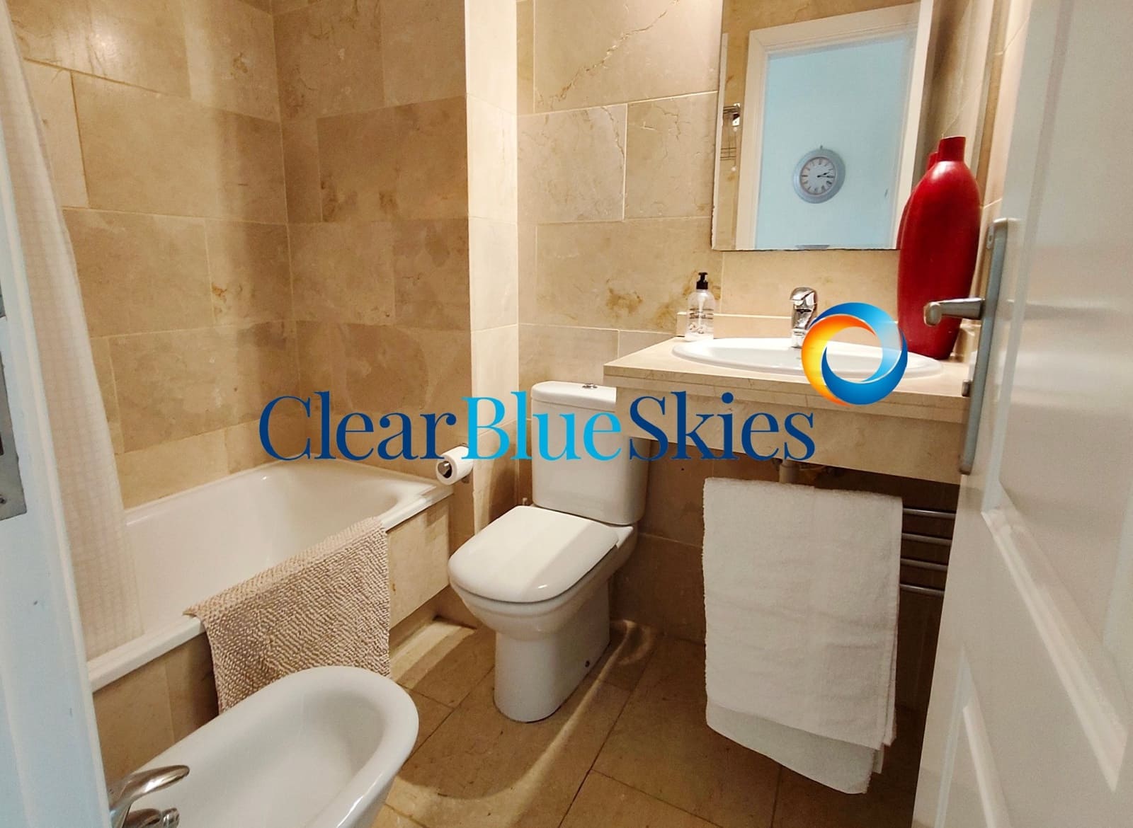 1 slaapkamer Appartement te koop in Palm-Mar met zwembad - € 249.995 (Ref: 9659725)