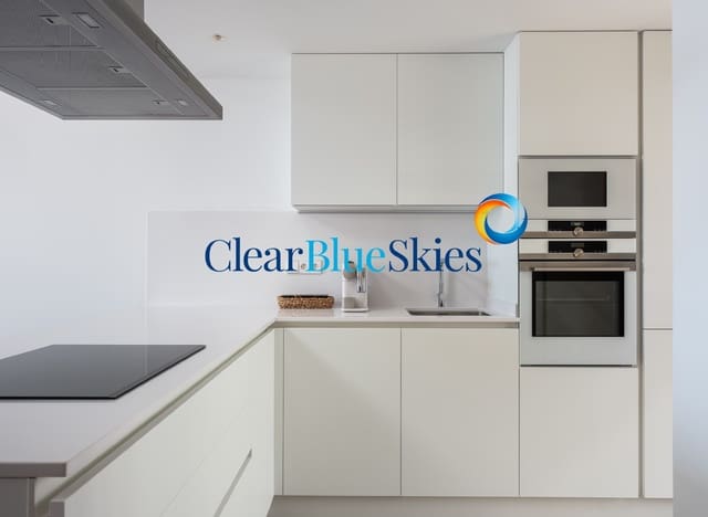 2 bedroom Apartment for sale in Guía de Isora with pool garage - € 1,066,000 (Ref: 9665481)