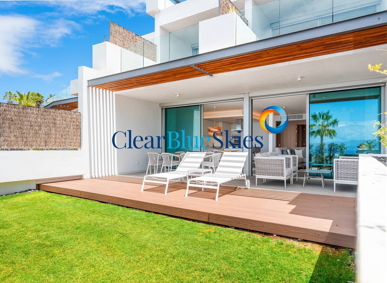 3 bedroom Apartment for sale in Playa San Juan with pool garage - € 1,479,000 (Ref: 9665482)