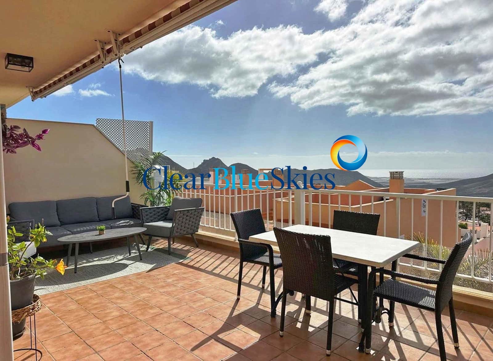 1 quarto Apartamento para venda em Chayofa com piscina garagem - 285 000 € (Ref: 9669307)