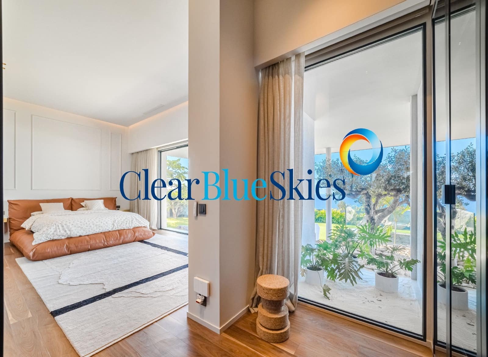 6 bedroom Villa for sale in Playa San Juan with pool garage - € 8,500,000 (Ref: 9671201)