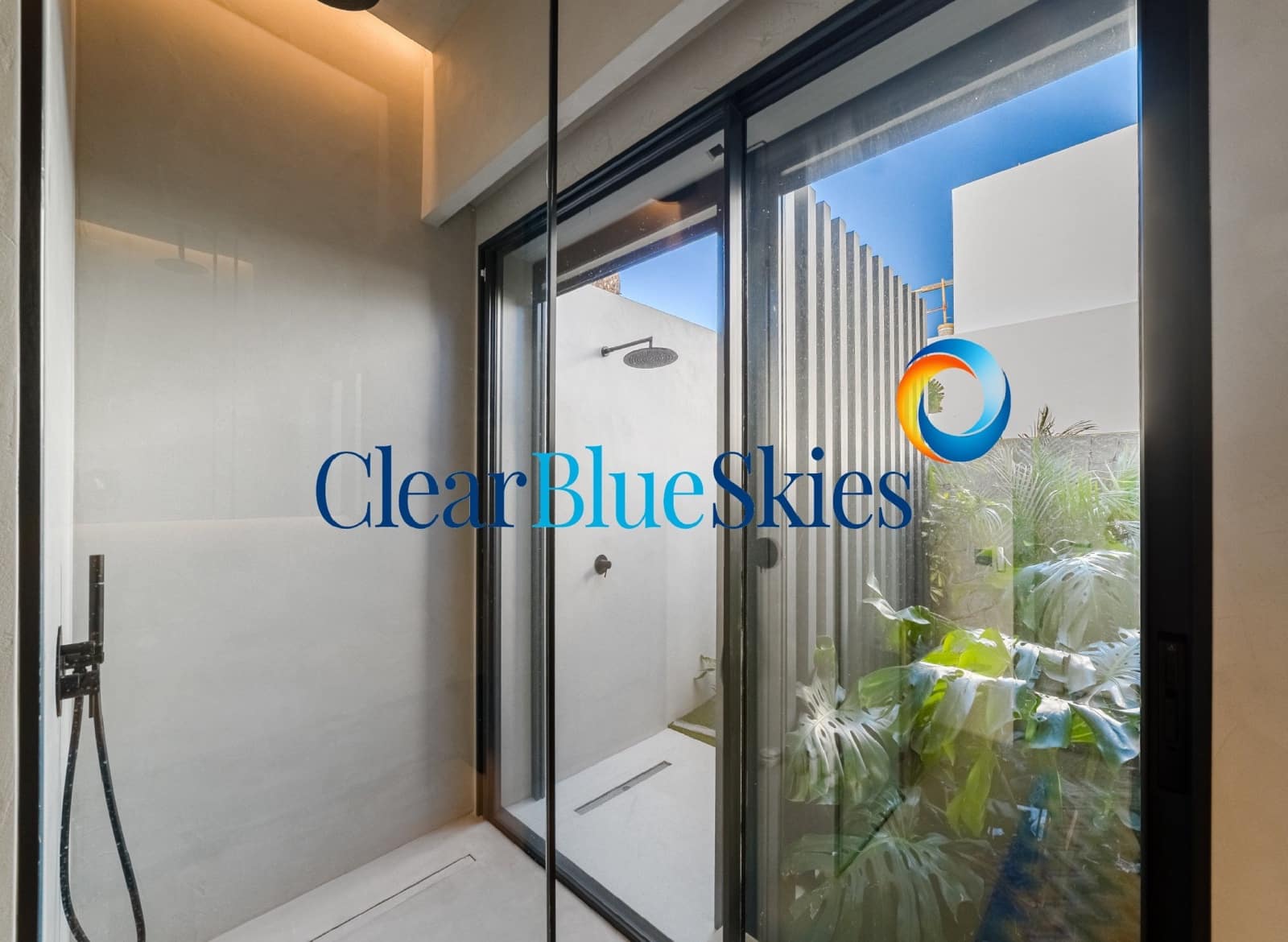 6 bedroom Villa for sale in Playa San Juan with pool garage - € 8,500,000 (Ref: 9671201)