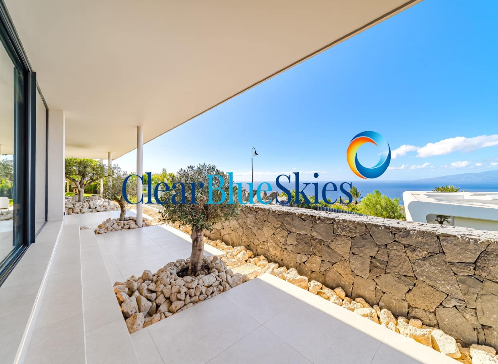 6 bedroom Villa for sale in Playa San Juan with pool garage - € 8,500,000 (Ref: 9671201)