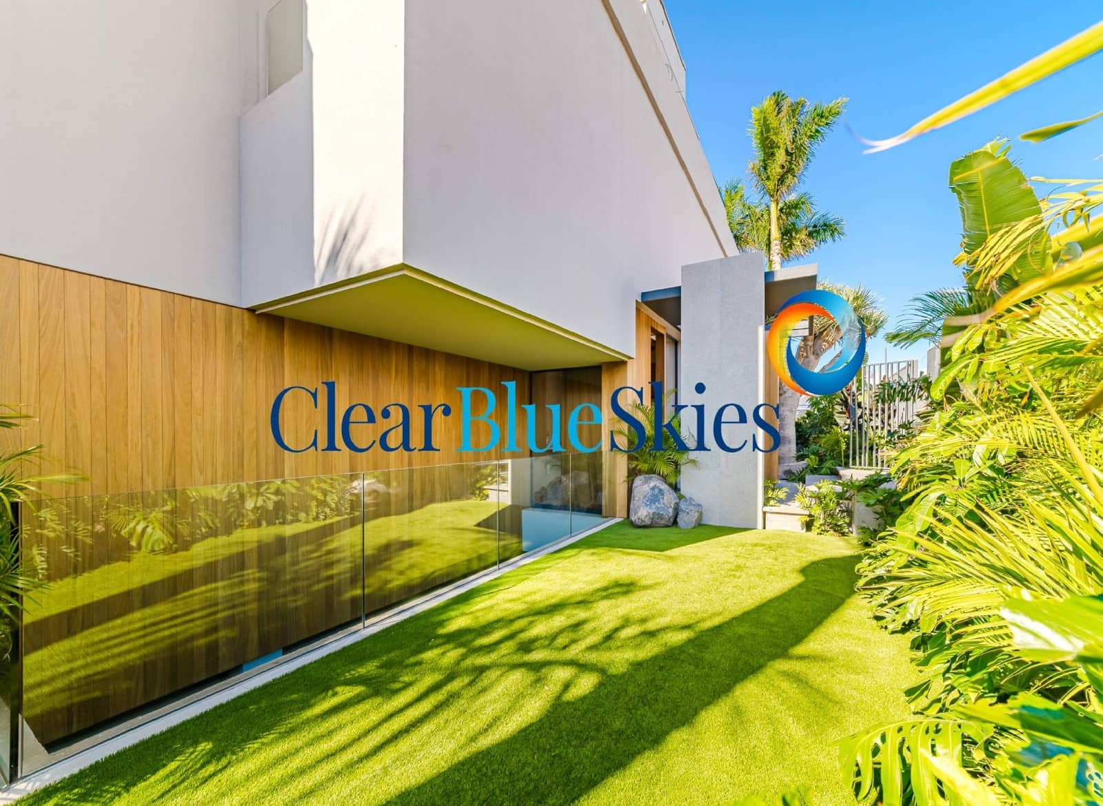 6 bedroom Villa for sale in Playa San Juan with pool garage - € 8,500,000 (Ref: 9671201)