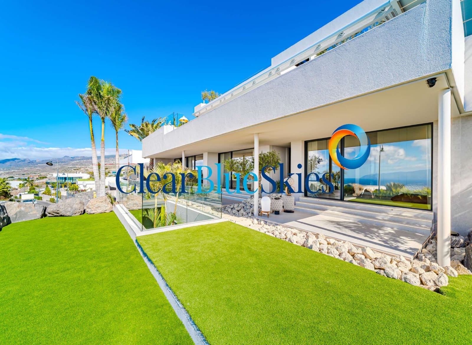 6 bedroom Villa for sale in Playa San Juan with pool garage - € 8,500,000 (Ref: 9671201)