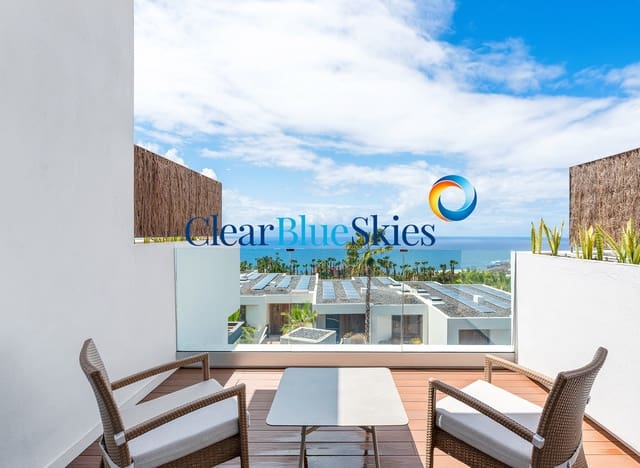 3 chambre Appartement à vendre à Playa San Juan, Guía de Isora avec piscine garage - 1 662 000 € (Ref: 9672101)