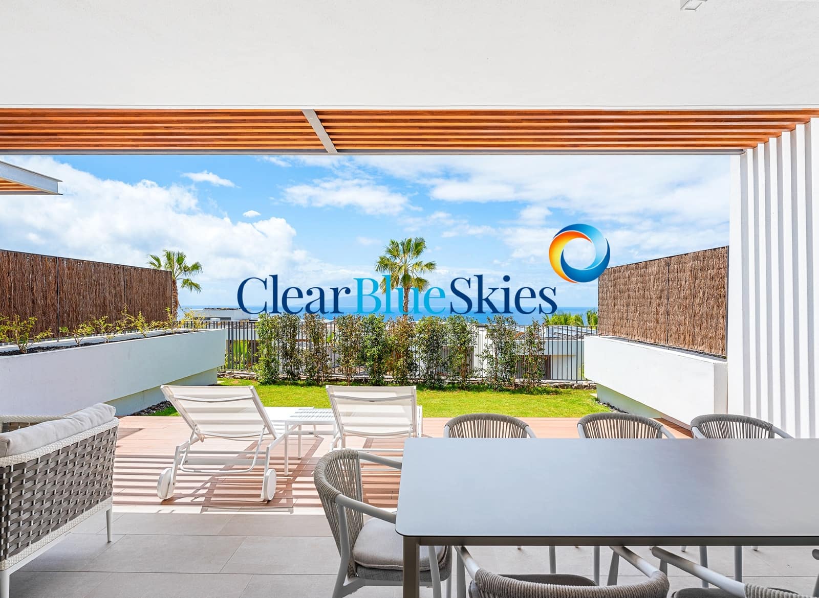 3 chambre Appartement à vendre à Playa San Juan avec piscine garage - 1 662 000 € (Ref: 9672101)