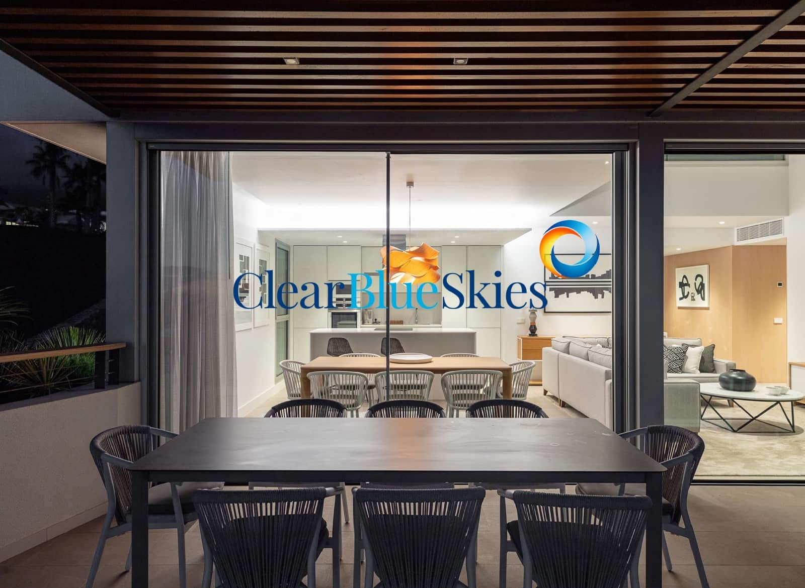 3 chambre Appartement à vendre à Playa San Juan avec piscine garage - 1 630 000 € (Ref: 9672250)