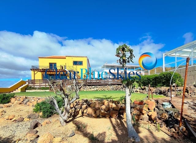 6 makuuhuone Maalaistalo myytävänä paikassa San Miguel de Abona mukana uima-altaan 
autotalli - 860 000 € (Ref: 9679088)