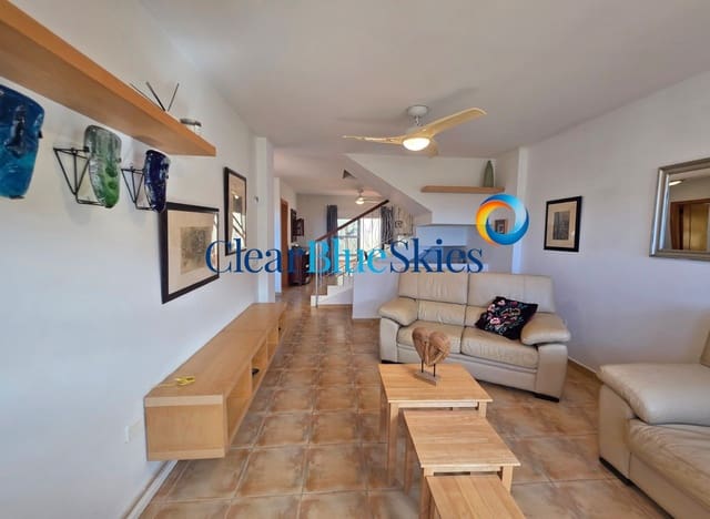 4 quarto Casa em Banda para venda em Piedra Hincada, Guía de Isora com garagem - 360 000 € (Ref: 9679267)