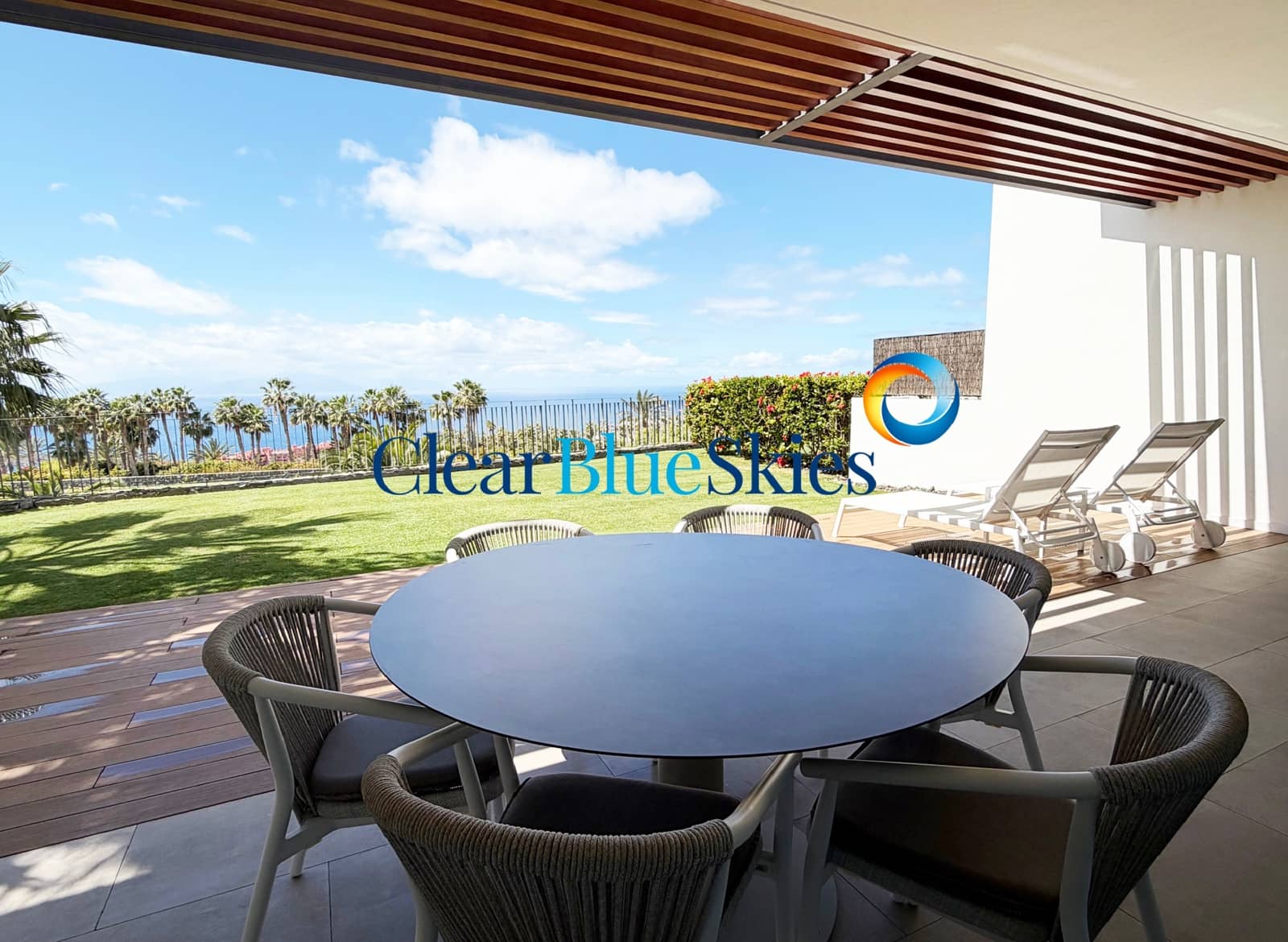 2 bedroom Apartment for sale in Playa San Juan with garage - € 980,000 (Ref: 9699674)