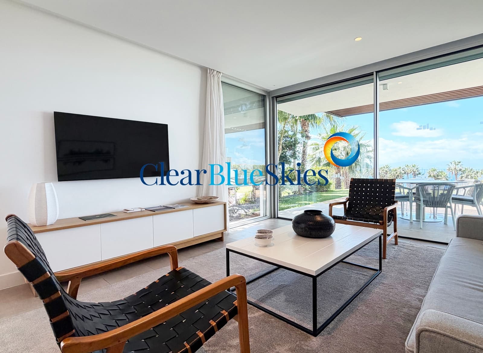 2 bedroom Apartment for sale in Playa San Juan with garage - € 980,000 (Ref: 9699674)