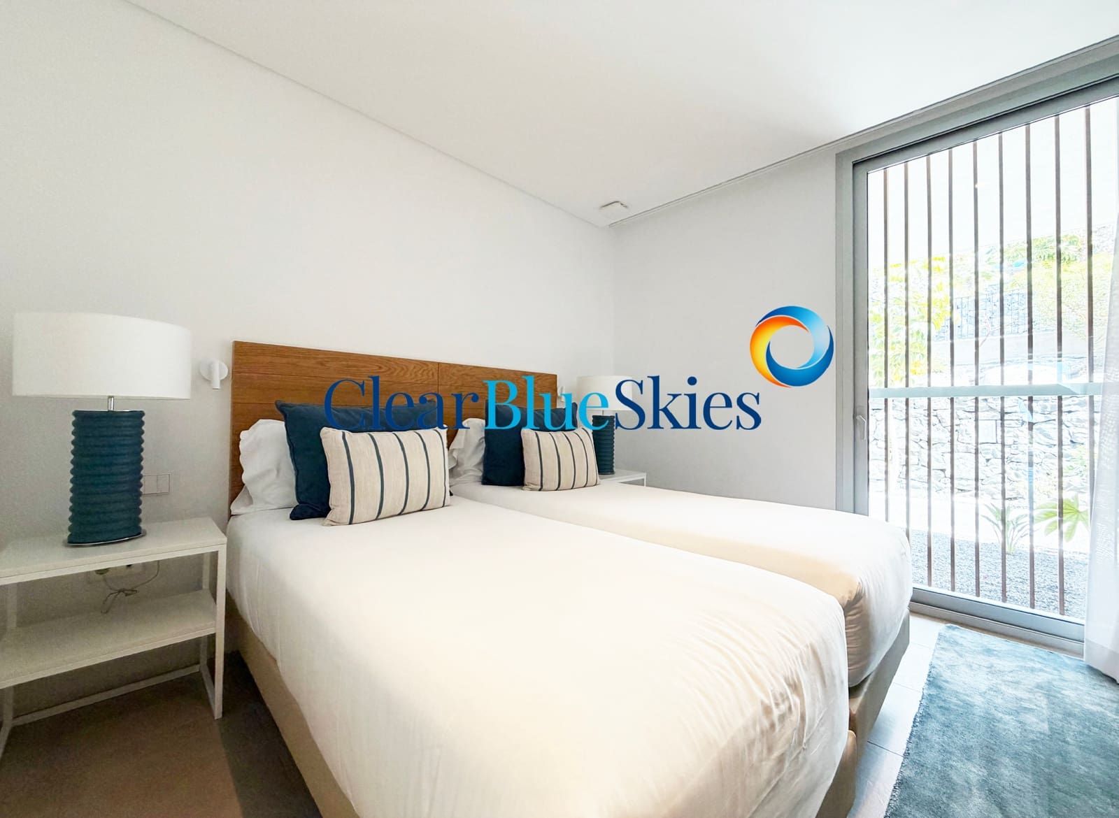 2 bedroom Apartment for sale in Playa San Juan with garage - € 980,000 (Ref: 9699674)