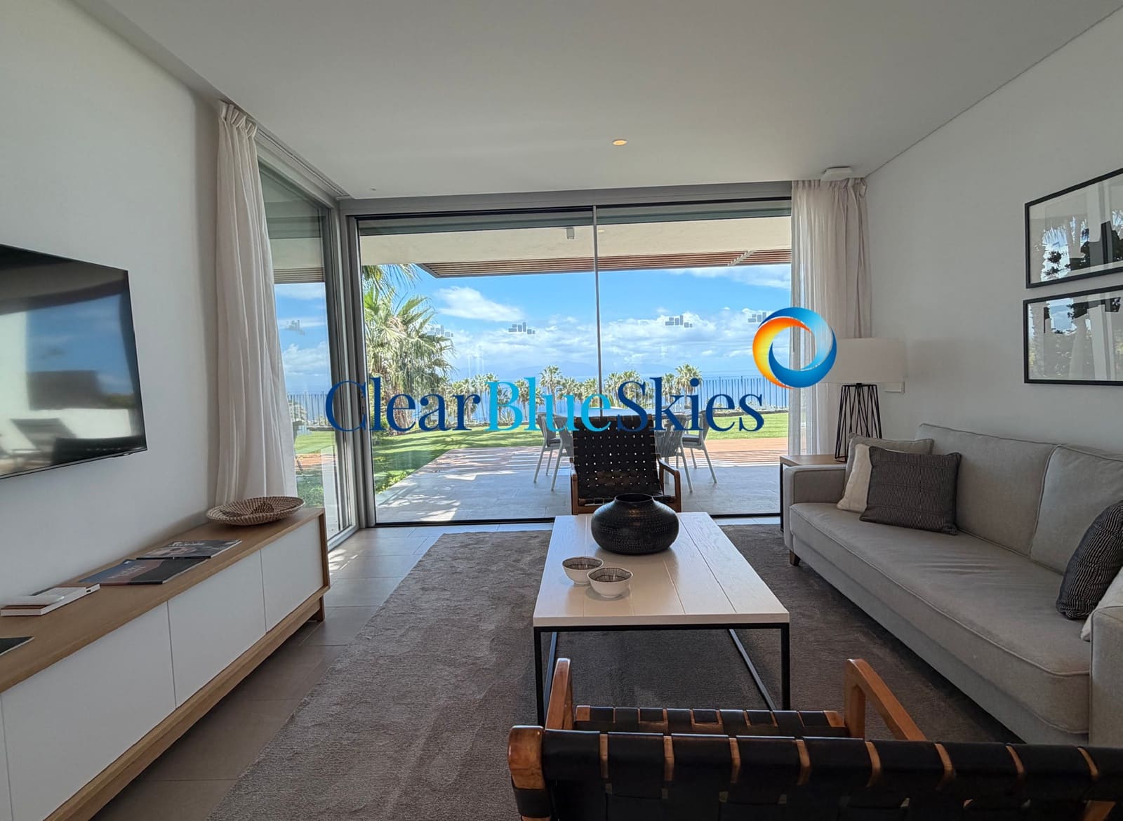 2 bedroom Apartment for sale in Playa San Juan with garage - € 980,000 (Ref: 9699674)
