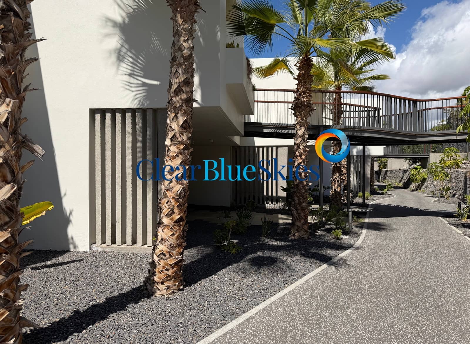 2 bedroom Apartment for sale in Playa San Juan with garage - € 980,000 (Ref: 9699674)