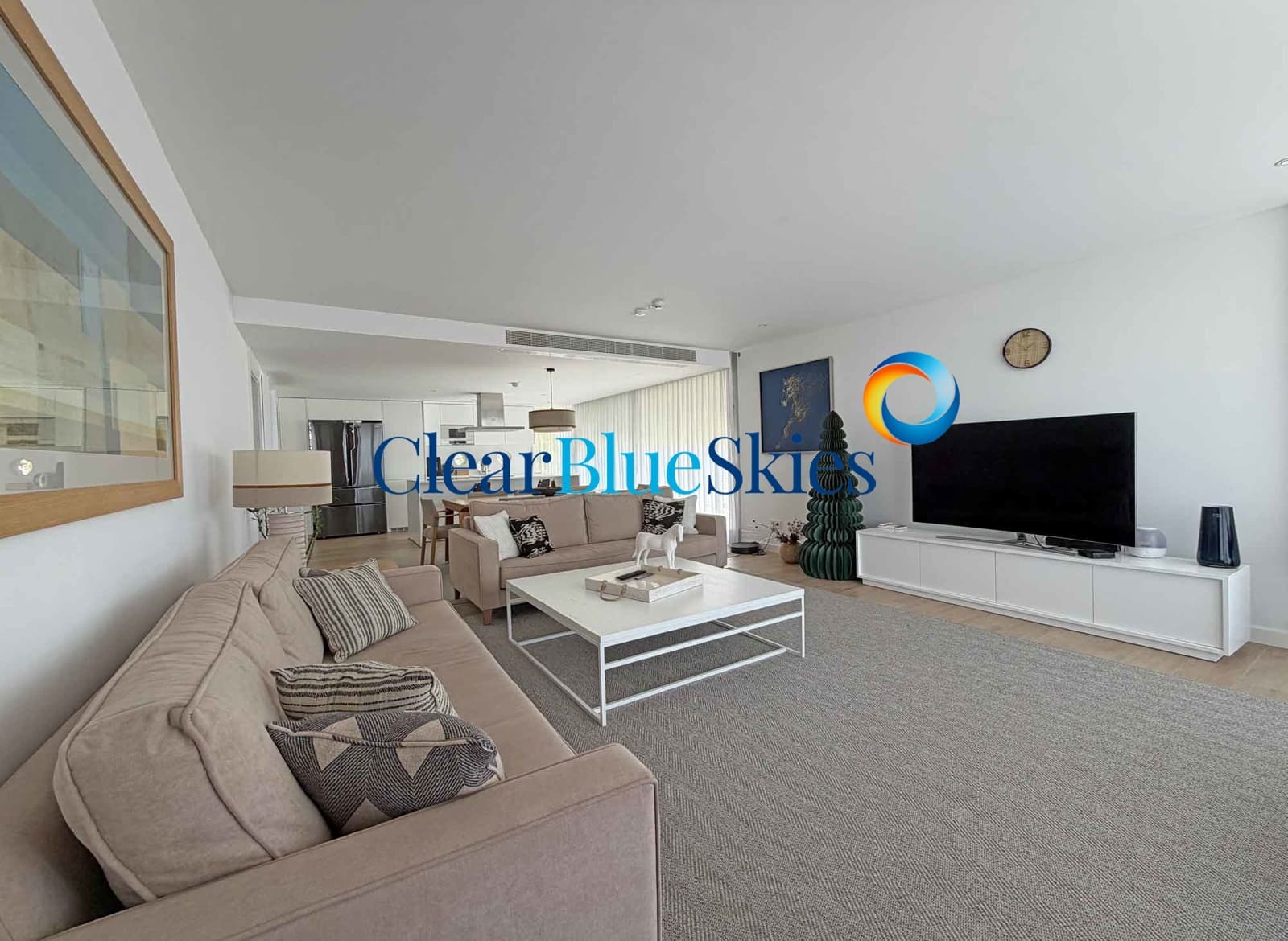 3 bedroom Villa for sale in Guia de Isora with pool garage - € 1,970,000 (Ref: 9699936)